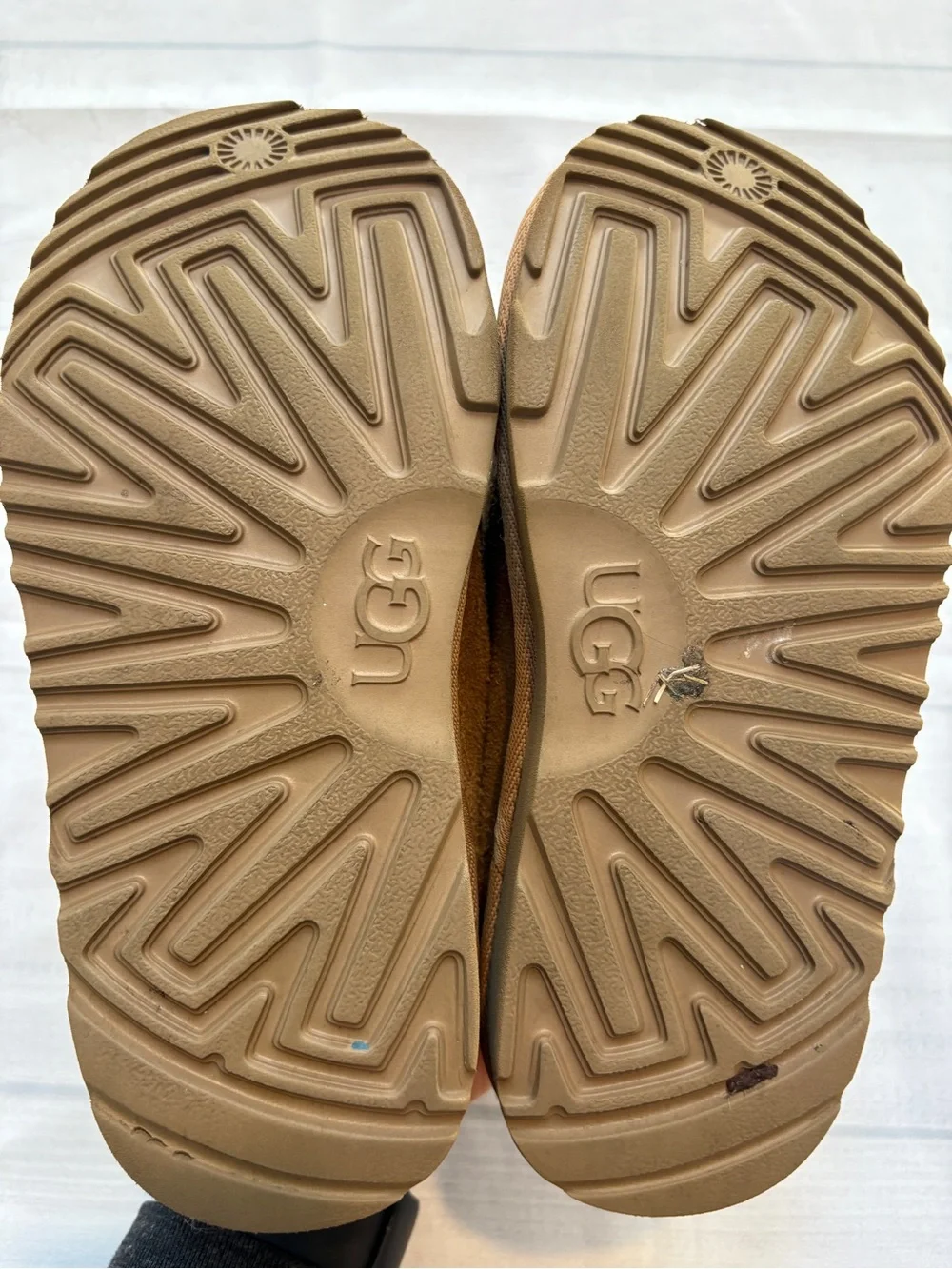 UGG Kids Chestnut Suede Slip-On Shearling Slippers